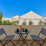 The Monroe - Stylish 2 Bd In Orsan