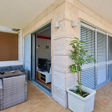 The Monroe - Stylish 2 Bd In Orsan *